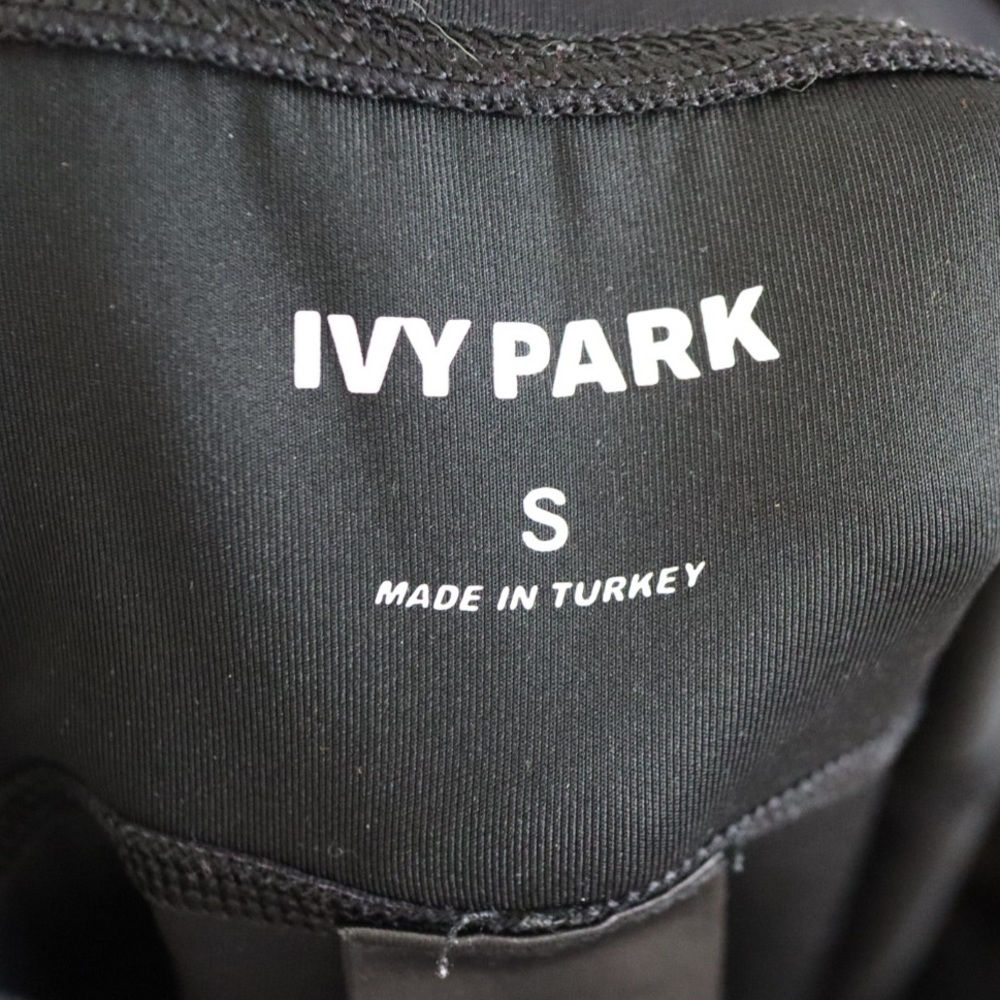 IVY PARK Black and Pink Leggings - Picture 7 of 7